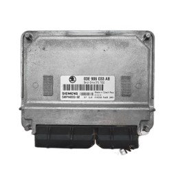 Calculateur moteur ECU Skoda Fabia - 03E906033AB, 5WP4422302
