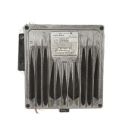 Calculateur Moteur ECU Renault Clio 1.5 DCI 8200469333, 8200 469 333, R0410B027D, R 0410B027 D, 81102D, 8200331477, 8200 331 47