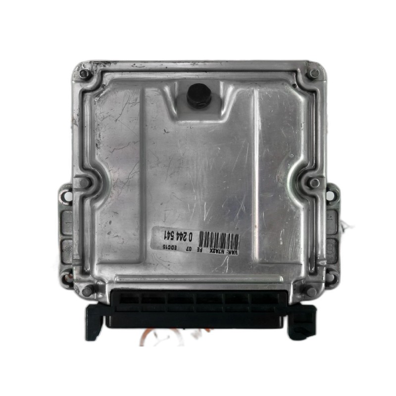 Engine Control Unit Citroen Xsara 2.0 HDI 9641306480, 96 413 064, 0281010369, 0 281 010 369, 281 010 369, 28FM0226, EDC15C22