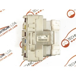 BSI - Caja Fusibles Mitsubishi  08235F27